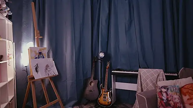 MadnessAlison online show from September 17, 2025, 1:57 pm