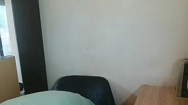 Johan   Barker online show from March 12, 2026, 12:53 pm