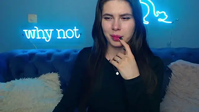 ViollinaLove online show from February 21, 2026, 5:48 pm