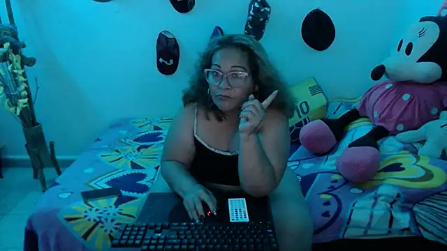 Britney-22 online show from March 17, 2026, 11:30 pm