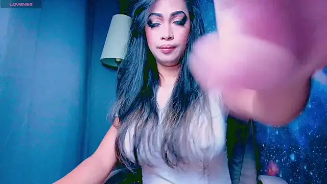 Snapshot of XXsexylongcockXX chatting on March 17, 2025, 11:46 pm XXsexylongcockXX online show from March 17, 2025, 11:46 pm