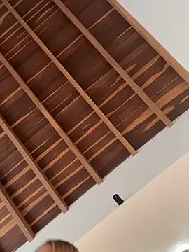 curchez  online show from November 5, 2025, 7:28 pm