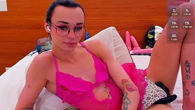 KatashiSenpai online show from April 8, 2026, 6:53 pm