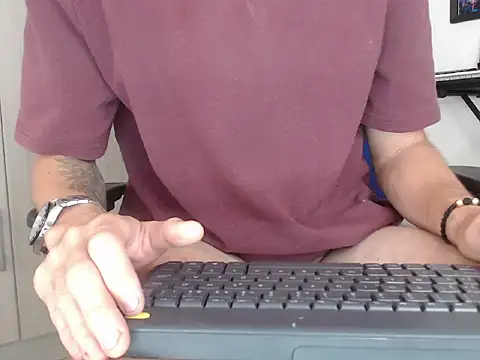 horse man2 online show from March 4, 2026, 12:13 pm