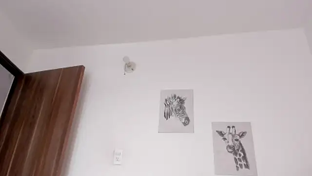 Hanna Risso online show from February 12, 2026, 5:56 pm