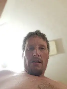 Snapshot of bushhogger8371 chatting on August 5, 2026, 7:13 am bushhogger8371 online show from August 5, 2026, 7:13 am