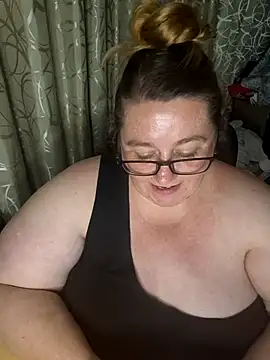 Iceprincess2bad4u online show from December 14, 2025, 8:14 pm