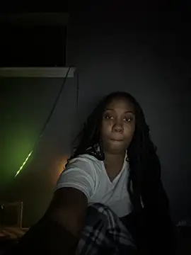 Snapshot of gypsydoll chatting on November 12, 2025, 4:16 am gypsydoll online show from November 12, 2025, 4:16 am