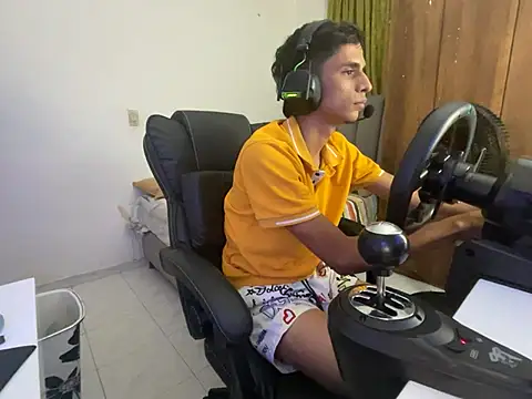 Max TheHorseDick online show from January 26, 2025, 2:24 am