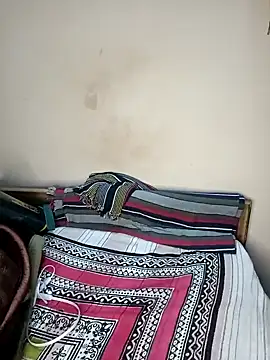 Snapshot of Sweet-Berry chatting on January 5, 2025, 5:41 pm Sweet-Berry online show from January 5, 2025, 5:41 pm