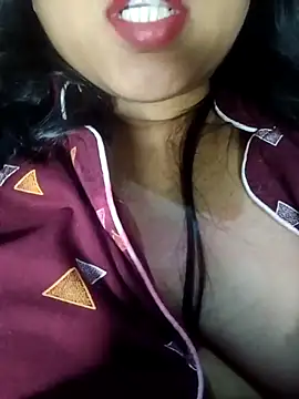 Snapshot of Sweet-Berry chatting on March 16, 2025, 5:28 pm Sweet-Berry online show from March 16, 2025, 5:28 pm