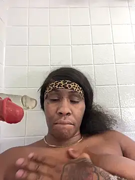 Snapshot of Foreignthababyy chatting on April 3, 2026, 7:31 pm Foreignthababyy online show from April 3, 2026, 7:31 pm