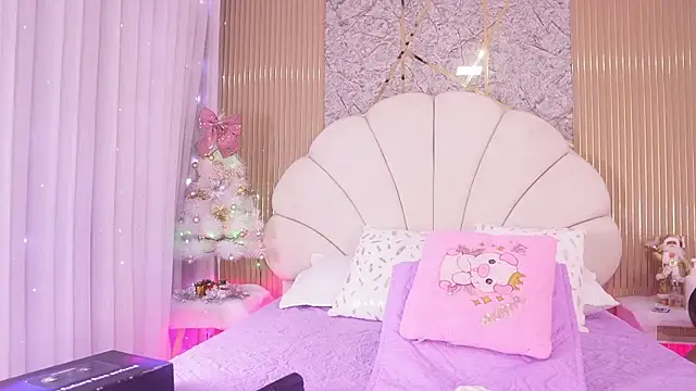 Snapshot of mssburbuja chatting on December 16, 2025, 3:11 am mssburbuja online show from December 16, 2025, 3:11 am