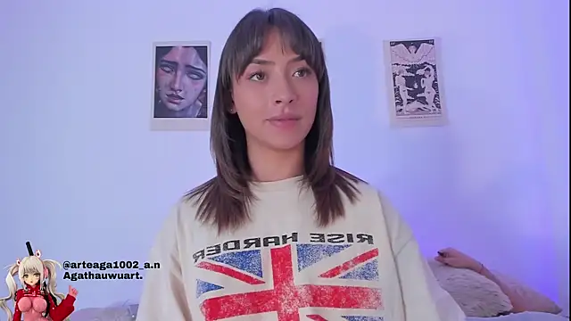 Snapshot of Moonlight1002 chatting on November 5, 2025, 6:49 am Moonlight1002 online show from November 5, 2025, 6:49 am