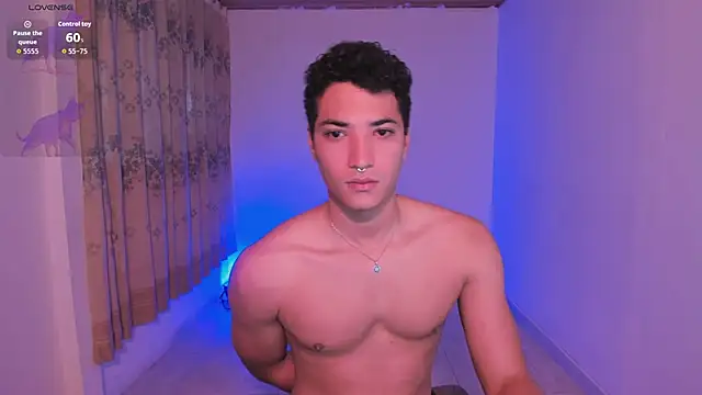 Snapshot of MitchellXD chatting on February 6, 2026, 2:46 pm MitchellXD online show from February 6, 2026, 2:46 pm