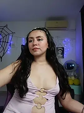 mary diaz1 online show from December 5, 2025, 8:39 pm