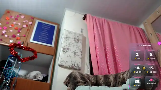 Snapshot of Bekkakinky chatting on October 14, 2025, 5:13 pm Bekkakinky online show from October 14, 2025, 5:13 pm