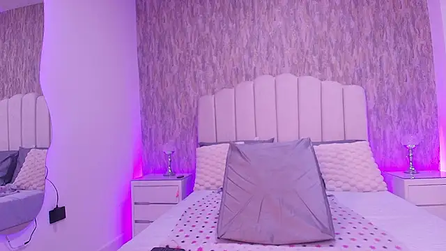 raven lilith  online show from February 28, 2026, 3:17 am