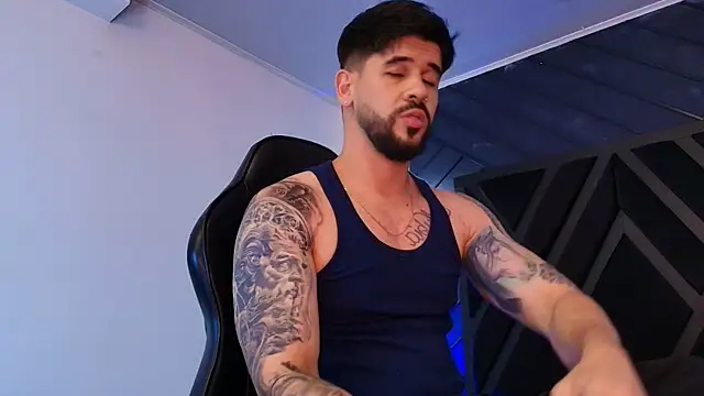 Petesevans online show from April 17, 2026, 11:29 pm