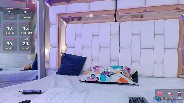 sexysistter online show from November 11, 2025, 12:33 pm