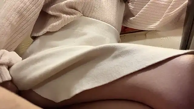 Tw Zoella online show from March 16, 2025, 4:12 pm