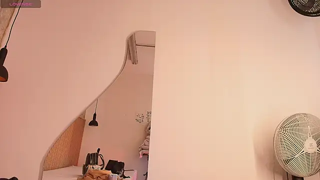 indi catalina online show from November 22, 2025, 1:10 pm