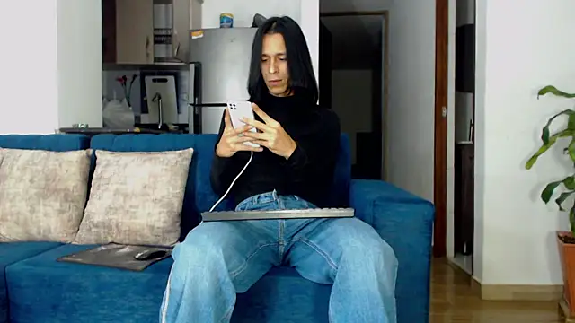 Ferotica mistress online show from April 23, 2026, 11:39 pm