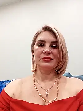Snapshot of JennyOMay chatting on March 22, 2025, 2:36 pm JennyOMay online show from March 22, 2025, 2:36 pm