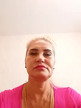 Snapshot of JennyOMay chatting on September 21, 2025, 5:12 am JennyOMay online show from September 21, 2025, 5:12 am