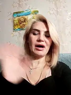 Snapshot of JennyOMay chatting on February 28, 2025, 3:37 am JennyOMay online show from February 28, 2025, 3:37 am