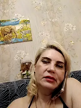 Snapshot of JennyOMay chatting on February 21, 2026, 5:15 pm JennyOMay online show from February 21, 2026, 5:15 pm