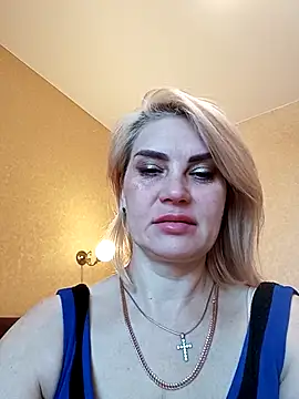 Snapshot of JennyOMay chatting on March 14, 2025, 4:32 am JennyOMay online show from March 14, 2025, 4:32 am