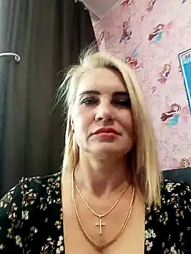 Snapshot of JennyOMay chatting on October 17, 2025, 5:22 am JennyOMay online show from October 17, 2025, 5:22 am