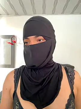 Snapshot of radiagazali chatting on November 11, 2025, 5:30 pm radiagazali online show from November 11, 2025, 5:30 pm