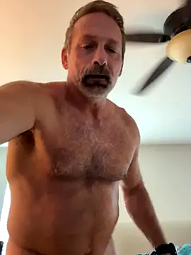 Bronco9602 online show from November 5, 2025, 7:50 pm