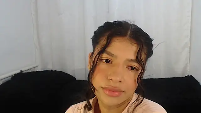 Snapshot of Liz_Galactic chatting on December 14, 2024, 6:41 pm Liz Galactic online show from December 14, 2024, 6:41 pm