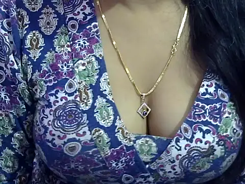 Snapshot of Your_wild_Dia chatting on November 15, 2025, 6:56 pm Your wild Dia online show from November 15, 2025, 6:56 pm