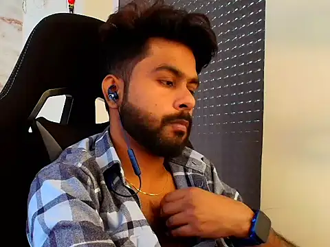 SHENOY3 online show from March 3, 2026, 4:19 am