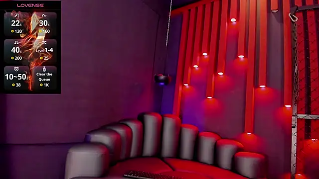 Snapshot of Strongernastyx chatting on March 19, 2025, 1:43 am Strongernastyx online show from March 19, 2025, 1:43 am