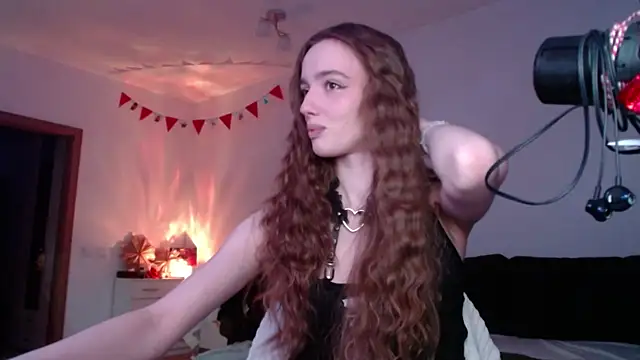 Weeissy online show from January 14, 2025, 7:53 pm