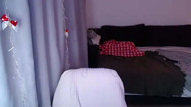 Weeissy online show from January 30, 2025, 1:09 pm