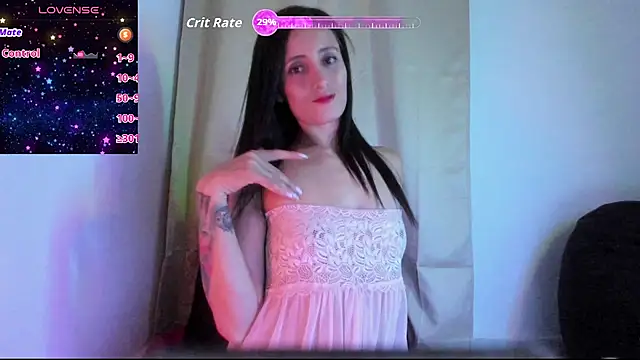 Snapshot of izzy_cum chatting on November 30, 2025, 1:06 am izzy cum online show from November 30, 2025, 1:06 am