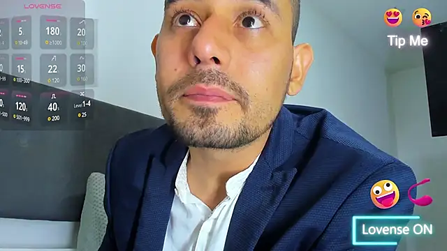 jhonyalzate2 online show from March 6, 2025, 12:54 am