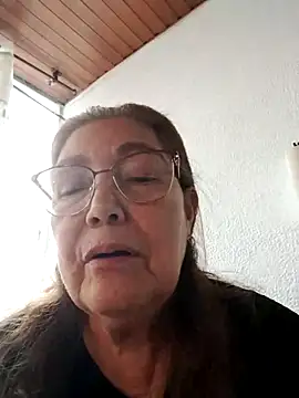 Snapshot of Vicky_Rosse chatting on September 14, 2025, 9:26 pm Vicky Rosse online show from September 14, 2025, 9:26 pm