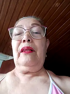 Snapshot of Vicky_Rosse chatting on February 8, 2025, 4:35 pm Vicky Rosse online show from February 8, 2025, 4:35 pm