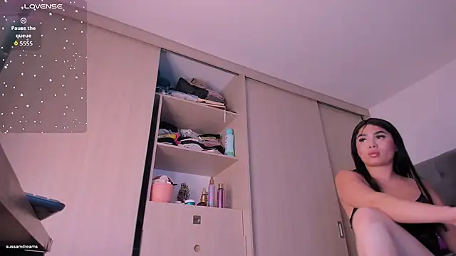 Snapshot of sussan_dream1 chatting on November 27, 2025, 12:44 am sussan dream1 online show from November 27, 2025, 12:44 am