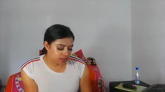 Snapshot of katrinawillff chatting on July 28, 2026, 6:20 pm katrinawillff online show from July 28, 2026, 6:20 pm