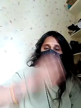 Snapshot of Indiantina chatting on November 2, 2025, 7:57 am Indiantina online show from November 2, 2025, 7:57 am