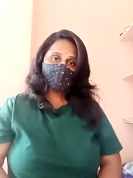 Snapshot of Indiantina chatting on February 22, 2026, 8:39 am Indiantina online show from February 22, 2026, 8:39 am