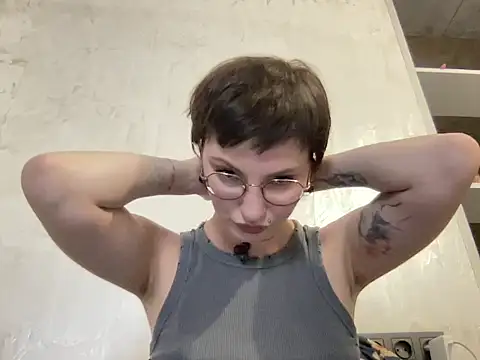 Snapshot of -CatchMe- chatting on December 14, 2025, 7:30 pm -CatchMe- online show from December 14, 2025, 7:30 pm